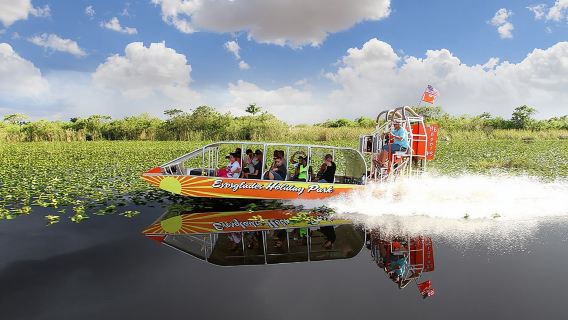 Ab Miami: Everglades-Luftkissenbootfahrt, Wildtiershow und Hin- und Rückfahrt mit dem Bus