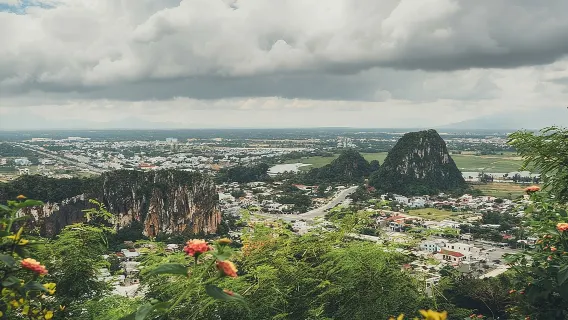 Tour tham quan Ngũ Hành Sơn và Phố cổ Hội An có hướng dẫn viên từ Đà Nẵng