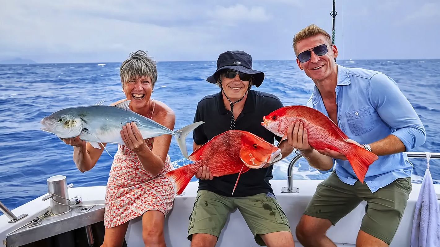 Cairns Great Barrier Reef Fishing Day Tour [9-hr private charter available + includes taxes/morning tea lunch/fishing gear]