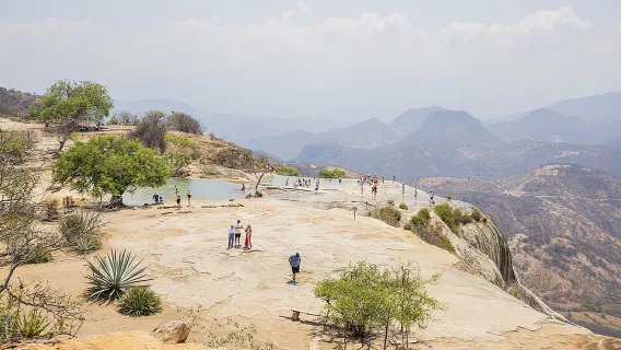 Hierve el Agua und Mezcal-Destillerie Tour