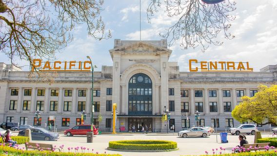 Vancouver nach Victoria: Fähre mit Bustransfer