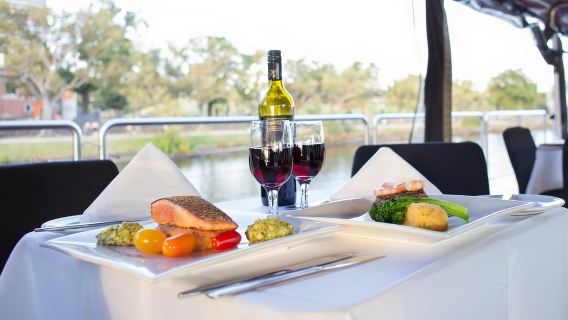 เมลเบิร์น: ล่องเรือรับประทานอาหารกลางวันที่แม่น้ำยาร์รา Spirit Of Melbourne