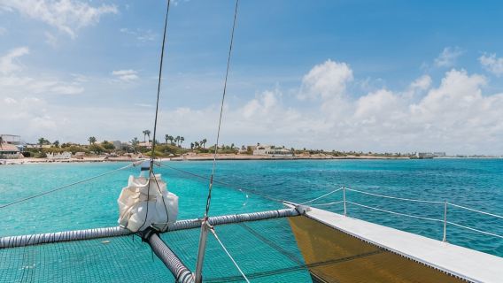 Arusun Catamaran Sail with Snorkeling in Aruba