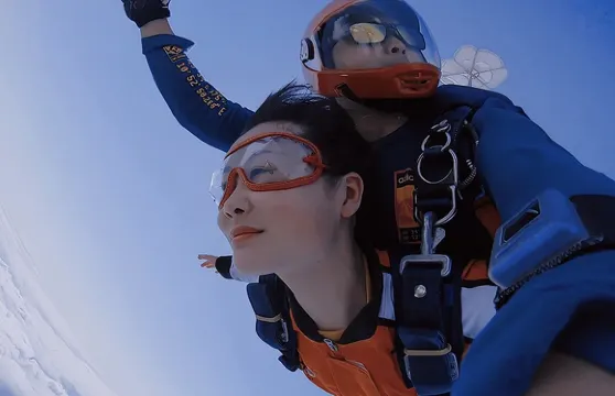 吉安國家航空飛行營地高空跳傘+第三方攝像大小同價