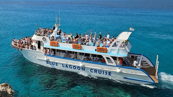 Cpt Marko - Croisière au Lagon Bleu et observation des tortues (déjeuner en option)