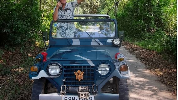 Explore the south of Phu Quoc island by Classical US Army Jeeps