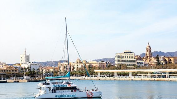 เรือใบคาตามารันอ่าวมาลากา