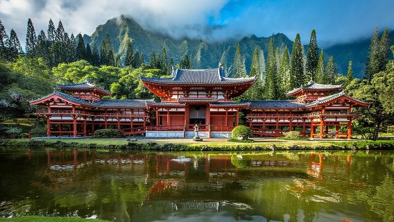 Hidden Gems of Oahu Circle Island Tour with Byodo In Temple
