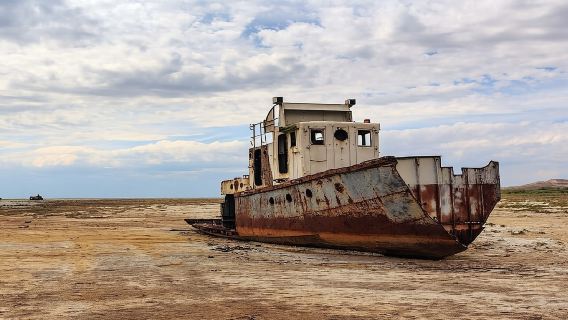 Excursion d'une journée de Khiva au cimetière de navires de la mer d'Aral. Tout en un
