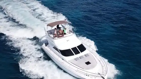 Cancun private yacht cruise experience