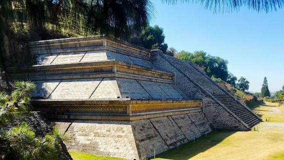 Ab Mexiko-Stadt: 2- Tagesausflug nach Puebla, Taxco und zur prähispanischen Mine