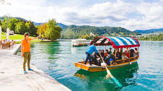 Ljubljana: Tagesausflug zum Bleder See und zur Postojna-Höhle