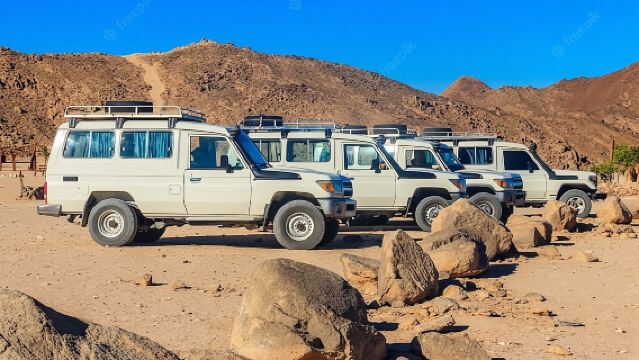Super Safari Desert Adventure With Dinner And Show In Hurghada