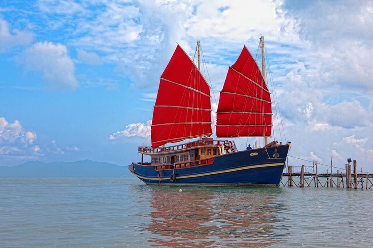 Koh Samui vintage red sailing boat sunset tour with pickup service and buffet