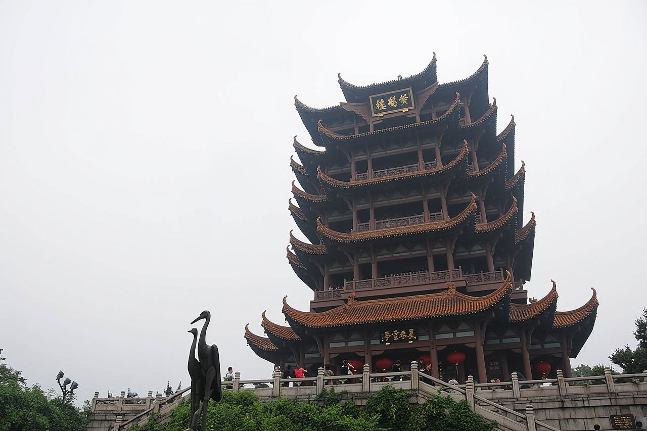 Private Wuhan Day Tour to Yellow Crane Tower, Guiyuan Temple and Hubei Provincial Museum