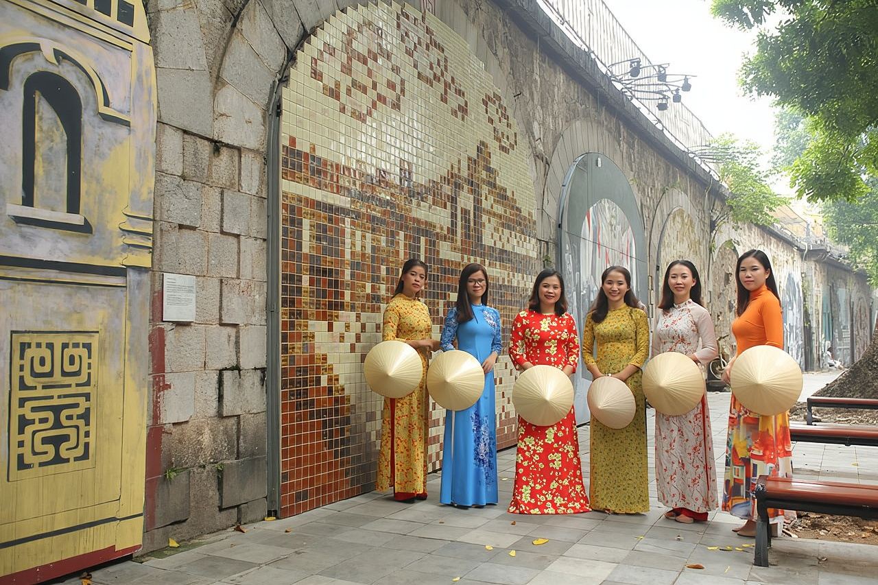 Tour di mezza giornata della città di Hanoi in scooter