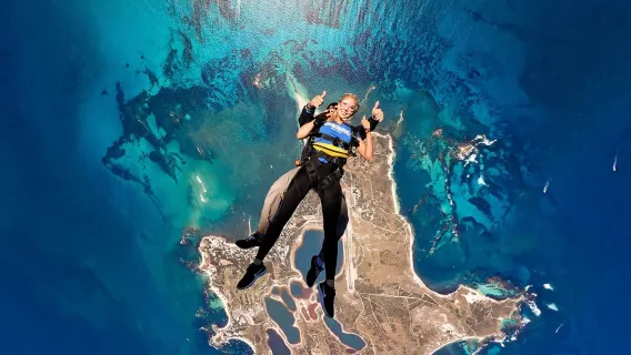 Skydive Geronimo Parachuting