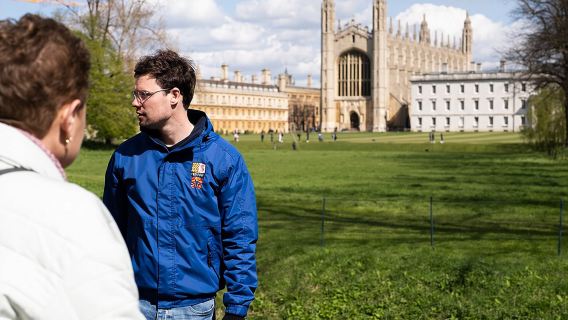 Excursión a pie y en barca por Cambridge con antiguos alumnos (opción del King's College)