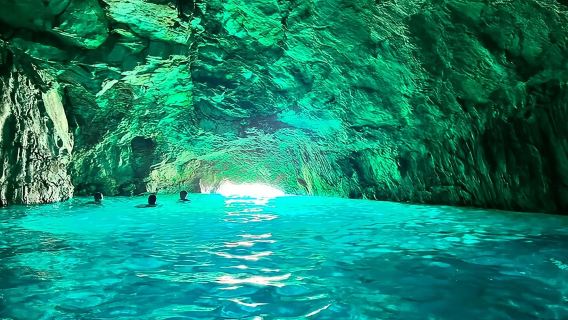 Đi bộ đường dài trong Công viên quốc gia Calanques từ Marseille