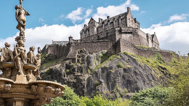 Harry Potter Guided Tour with Visit to Edinburgh Castle