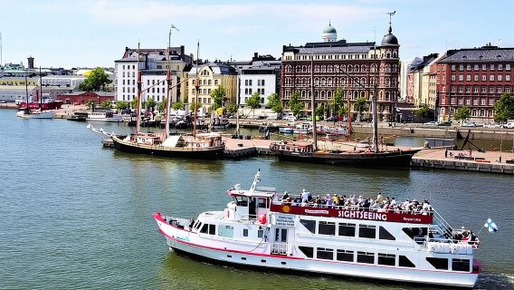Pelayaran Wisata di Kepulauan Helsinki