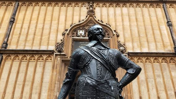 Recorrido privado en grupo por el New College de Harry Potter