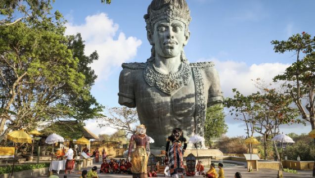 Paket Ultimate Taman Budaya Garuda Wisnu Kencana