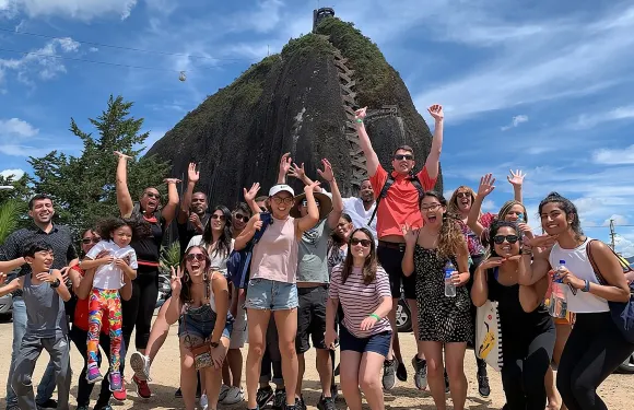 一日遊前往瓜塔佩，包含早餐、午餐及乘船遊覽