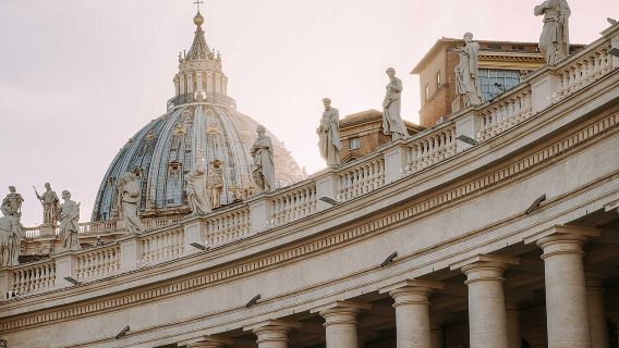 Exclusive Private Tour: Vatican Museums, Sistine Chapel and St Peter's Basilica