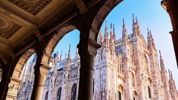 Milan Highlights Tour with Expert Guide – 2 Hours