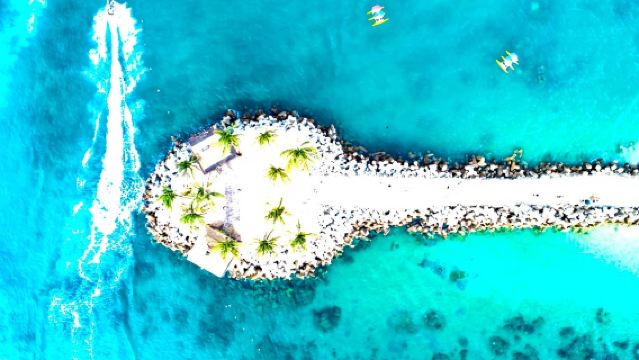 Pakej Persendirian Selam Skuba + Pulau Feniezhou Sanya Hainan (Taman Interaktif Keluarga M_)