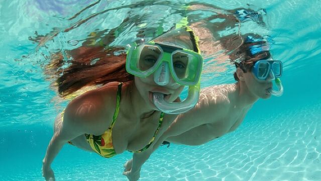 Divertimento in famiglia: snorkeling con sosta pranzo da Montego Bay