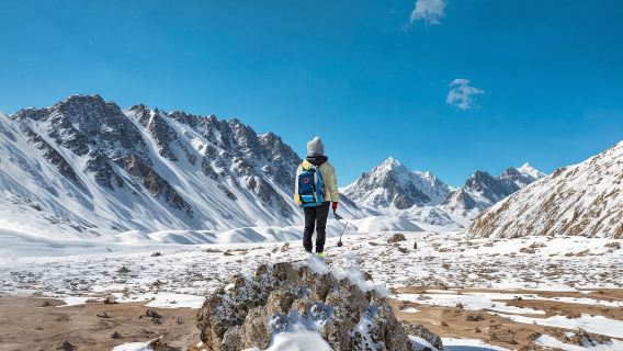 向雲端！巴爾斯雪山+七彩丹霞日落一日遊【6人小團/上門接送】
