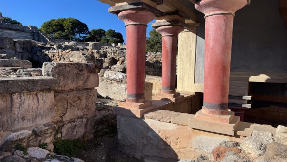 Knossos Palace and Pottery experience. Excursion Safari