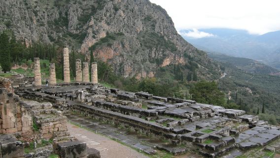 Delfos: excursión de un día en español