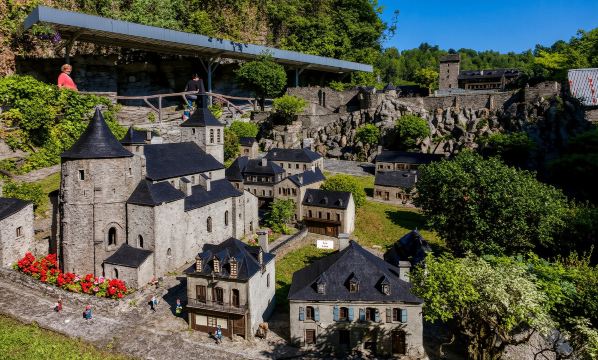 Le Petit Lourdes