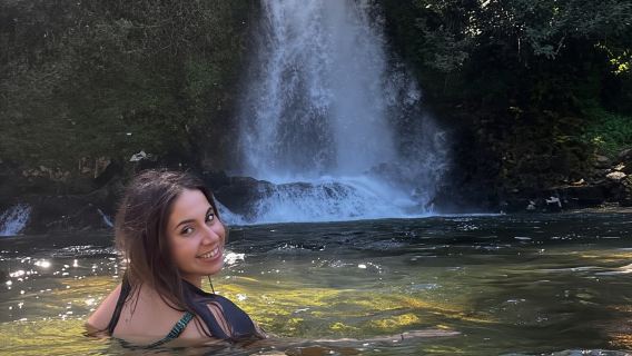 Da Tbilisi: tour di un giorno intero ai canyon e alle grotte di Kutaisi