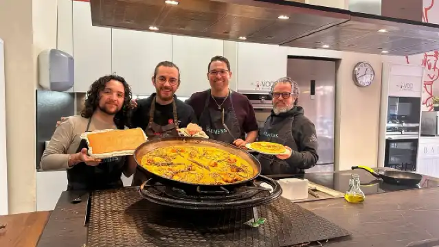 Valencia: Paella Workshop and Algiros Market Visit