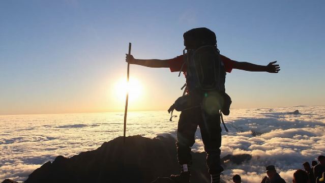 ทริปเดินป่ายอดเขาฟานซีปัง 1 วัน