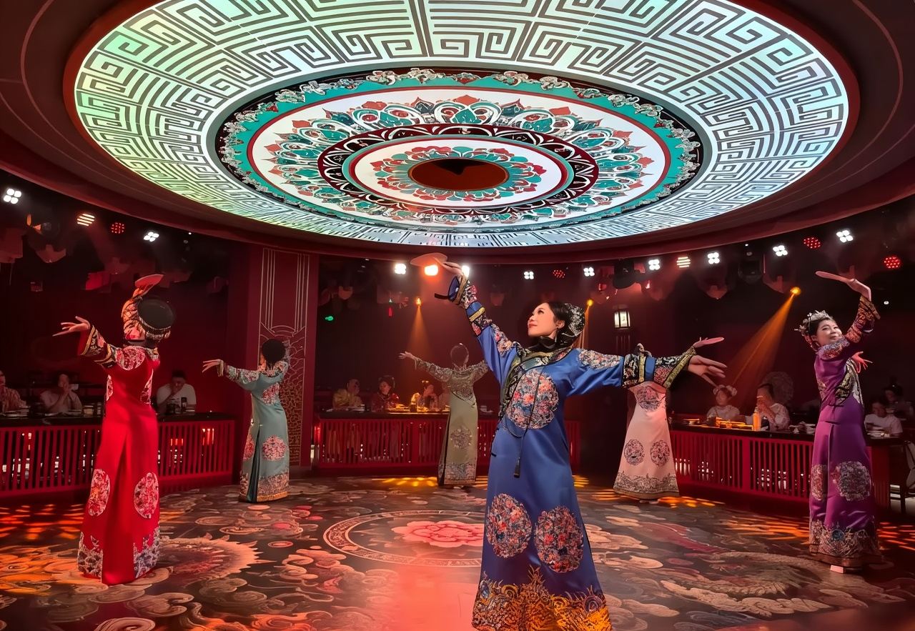 เสิ่นหยาง: งานเลี้ยงปันจินในดินแดนแห่งบทเพลงใต้|สัมผัสประสบการณ์งานเลี้ยงราชวงศ์โบราณแบบดื่มด่ำ [อาหารเลิศรส + การแสดงดนตรีและระบำในราชสำนัก + เลือกประสบการณ์แต่งกายชุดโบราณได้] #