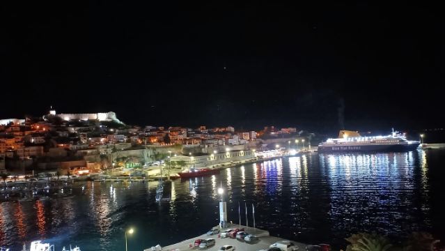 Kavala: Tour Chụp Ảnh Buổi Tối bằng Tuk-Tuk Thân Thiện Môi Trường