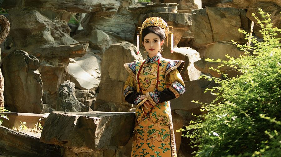 北京故宮博物院Trip Moments【北京8家連鎖店·漢服換裝+妝造配飾/古風拍攝多套餐可選】