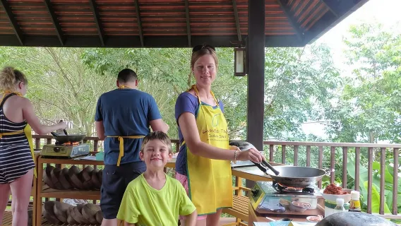 Lanta Thai Cookery School