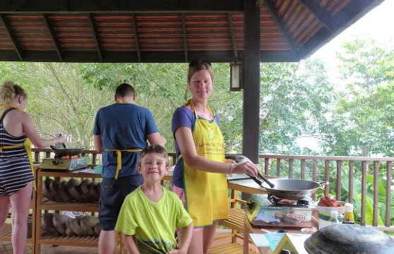 蘭塔泰式烹飪學校