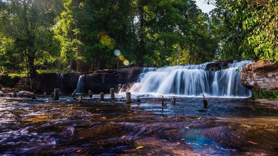 Kulen Waterfall & 1000 Linga River Small-Group Tours