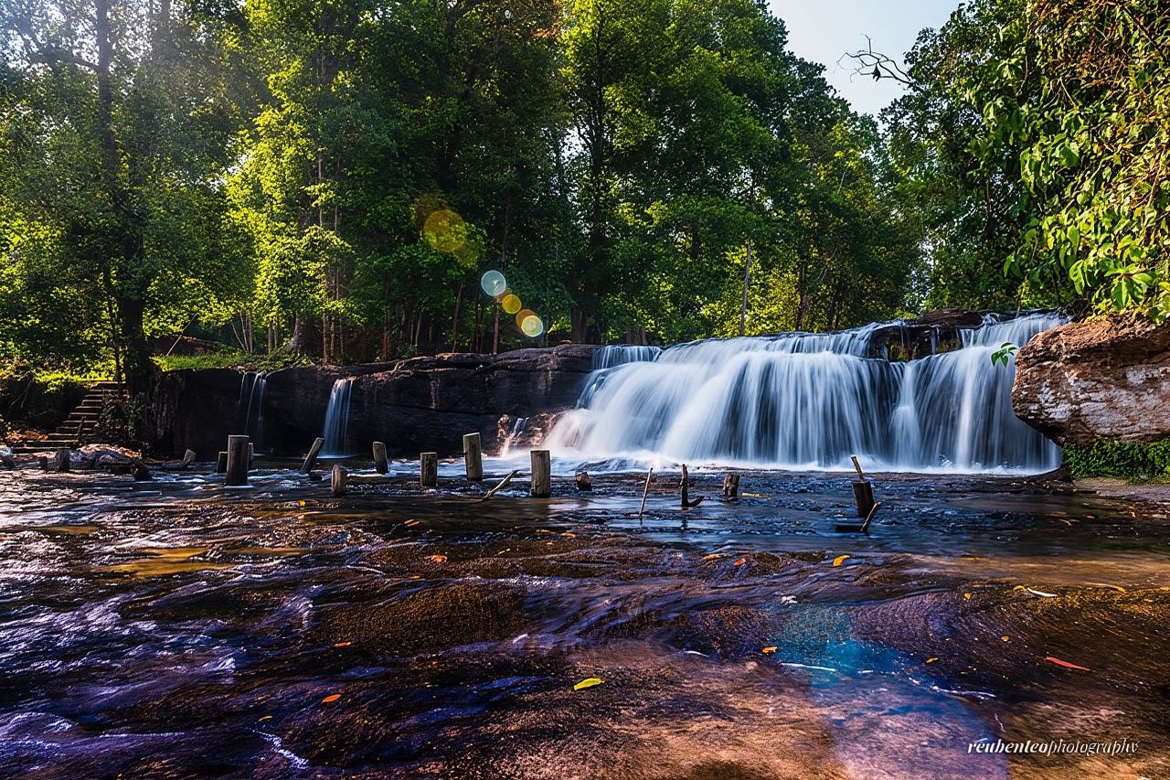 Kulen Waterfall & 1000 Linga River Small-Group Tours