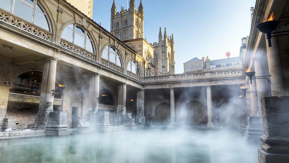 Stonehenge and Bath Tour from London
