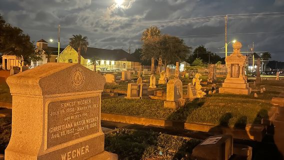 Galveston's Haunted Cemetery Walking Tour