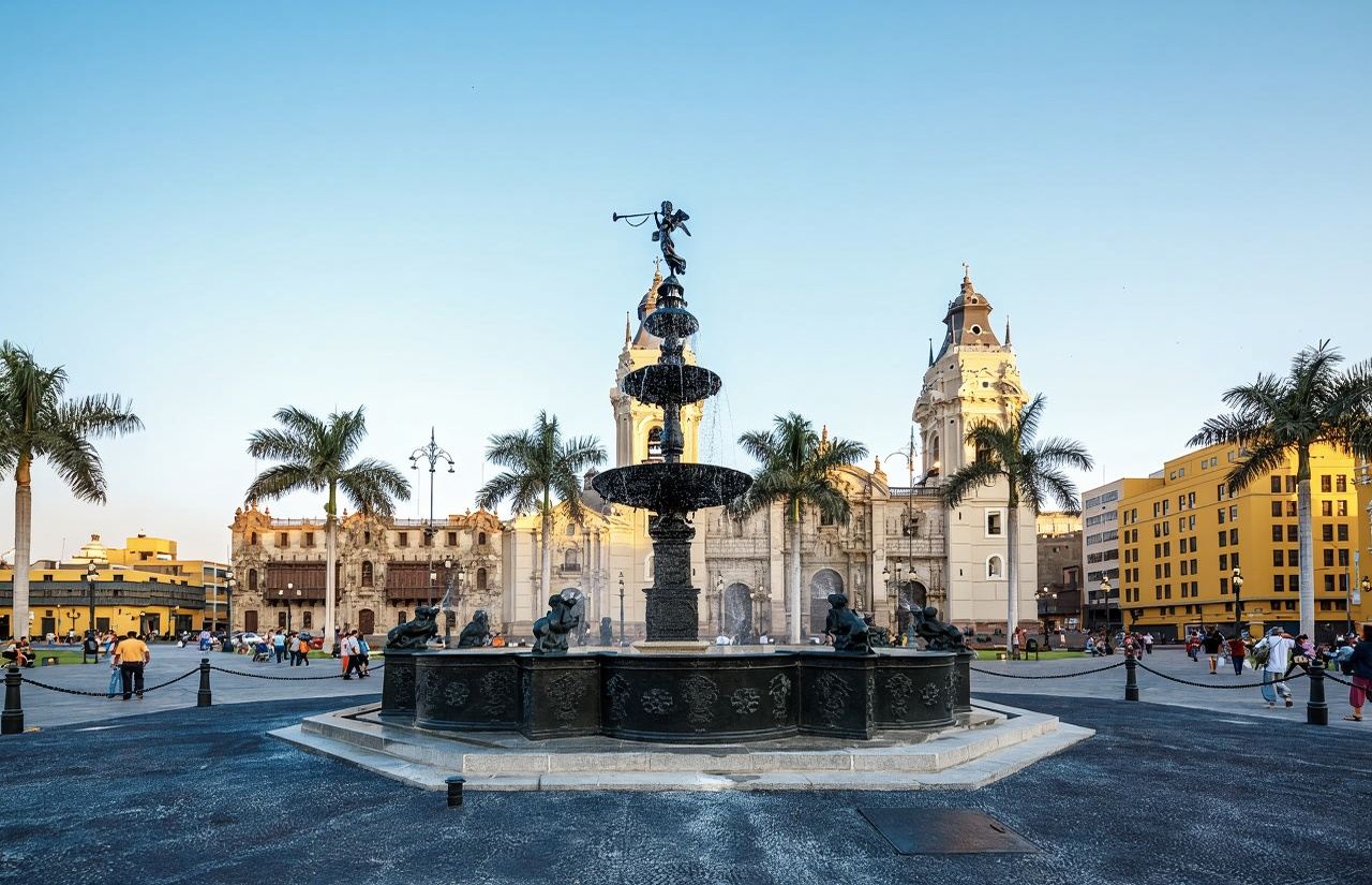 秘魯利馬聖馬丁廣場-愛情公園-可定制【中文專車-舒適純淨】