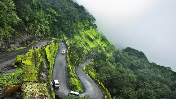Pune to Lonavala Monsoon Drive in Private Vehicle